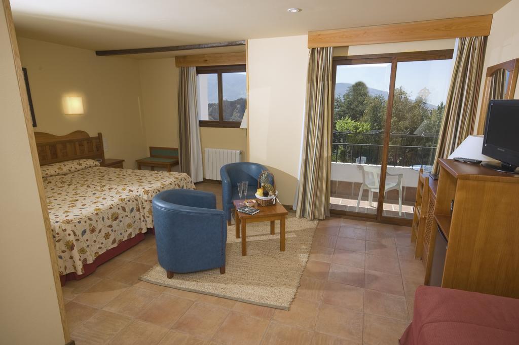 Standard Double or Twin Room,1443895378:JPEG